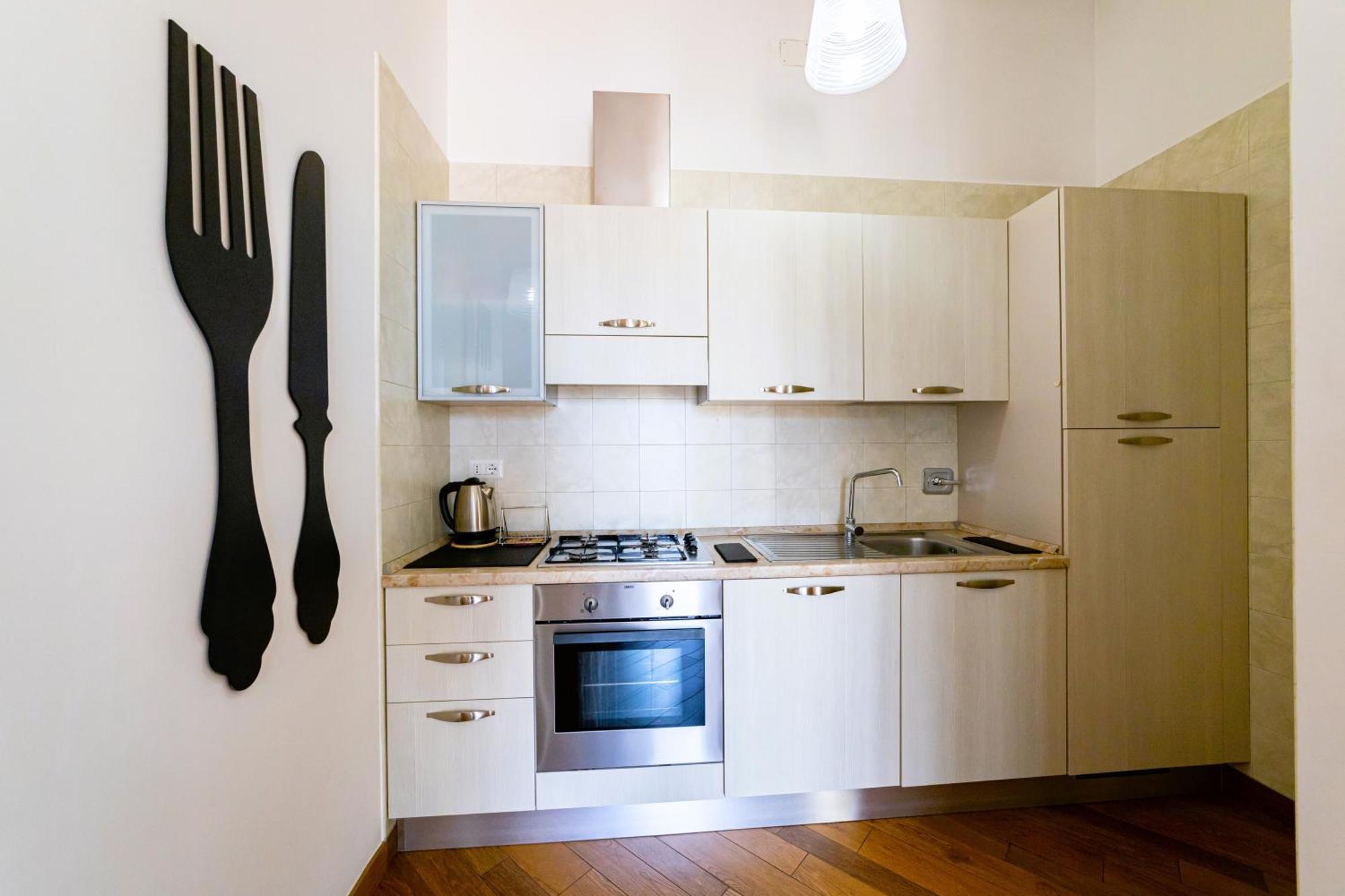 Mare E Castello Apartment มันเฟรโดเนีย ภายนอก รูปภาพ